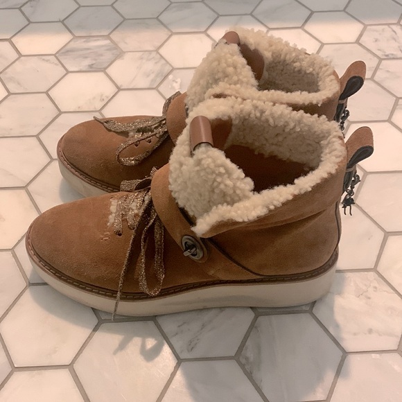 Coach Urban Hiker Shearling Suede 8.5 Saddle Tan - Picture 4 of 16